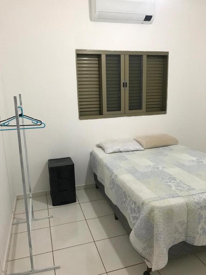 Bela casa com churrasqueira e estacionamento Olímpia Exterior foto